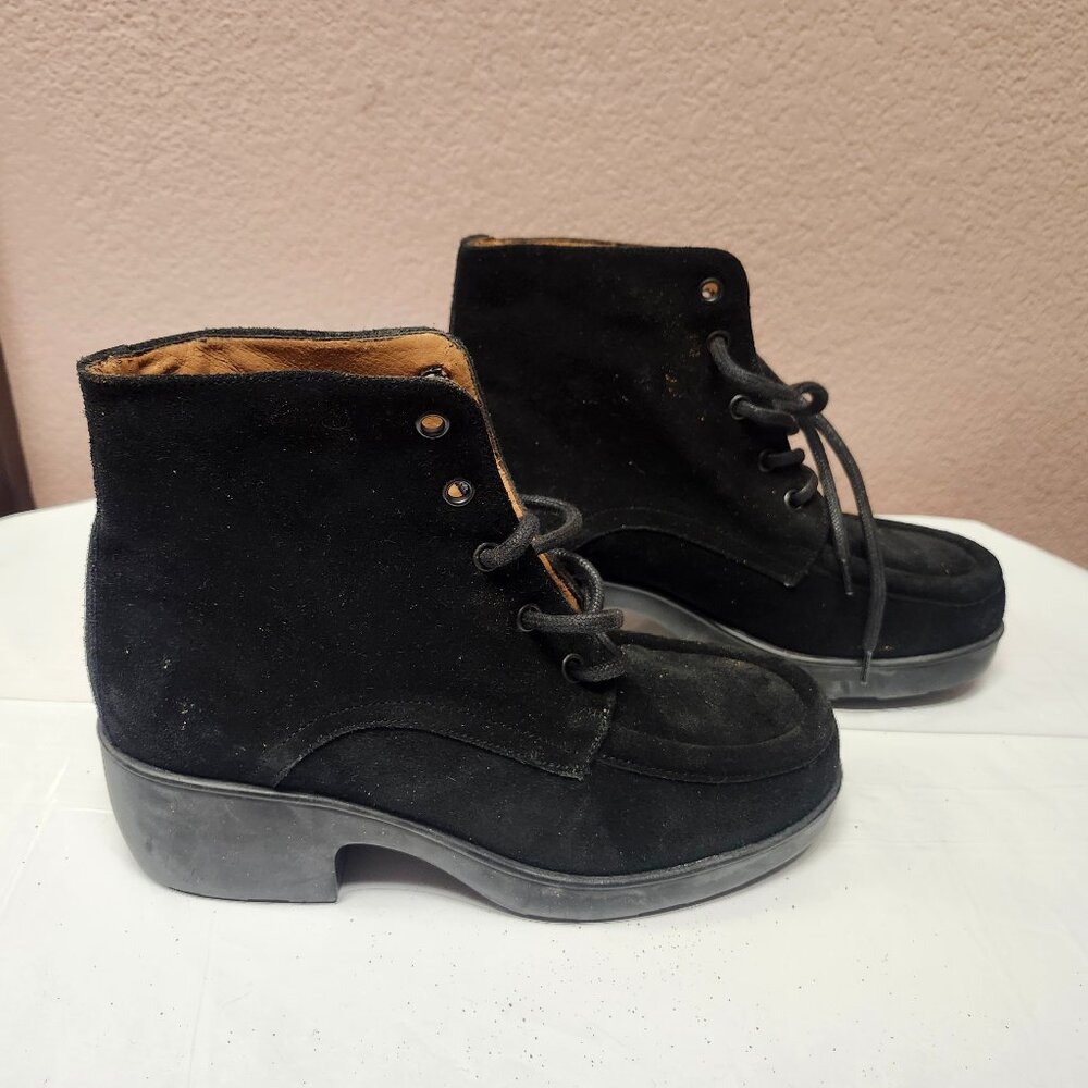 NEW enzo angiolini Black leather booties